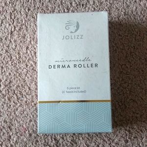 Microneedle derma roller